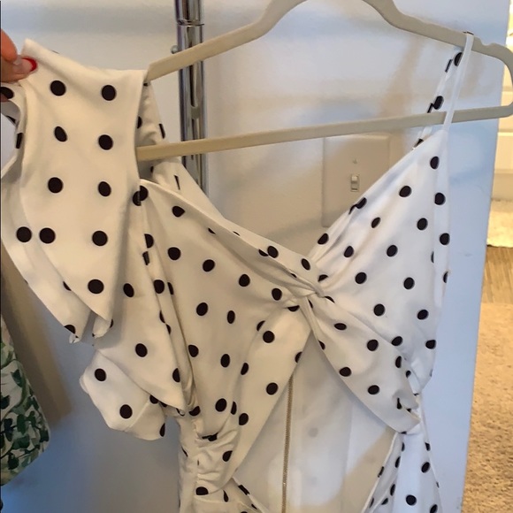 Polka dot mini dress with one ruffles sleeve - Picture 3 of 4